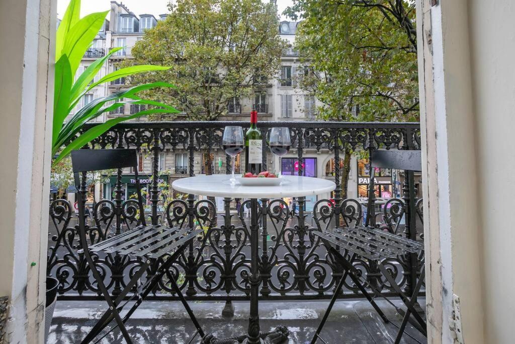 Bright And Gorgeous Flat In The Heart Of Paris Apartamento Exterior foto