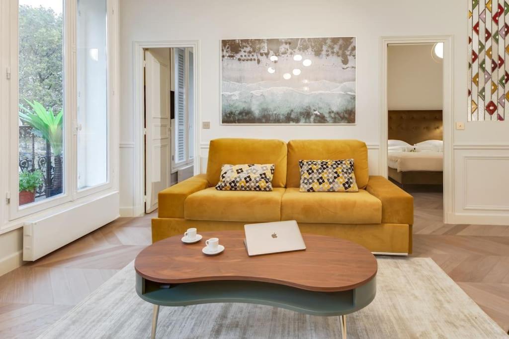 Bright And Gorgeous Flat In The Heart Of Paris Apartamento Exterior foto